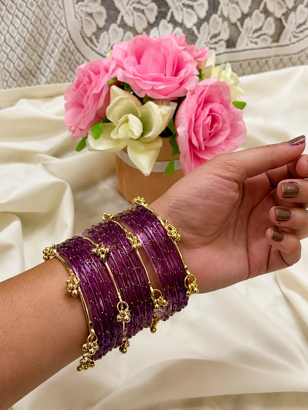 4 Color Bridal Bangle Box with 8 Ghungroo Bangles