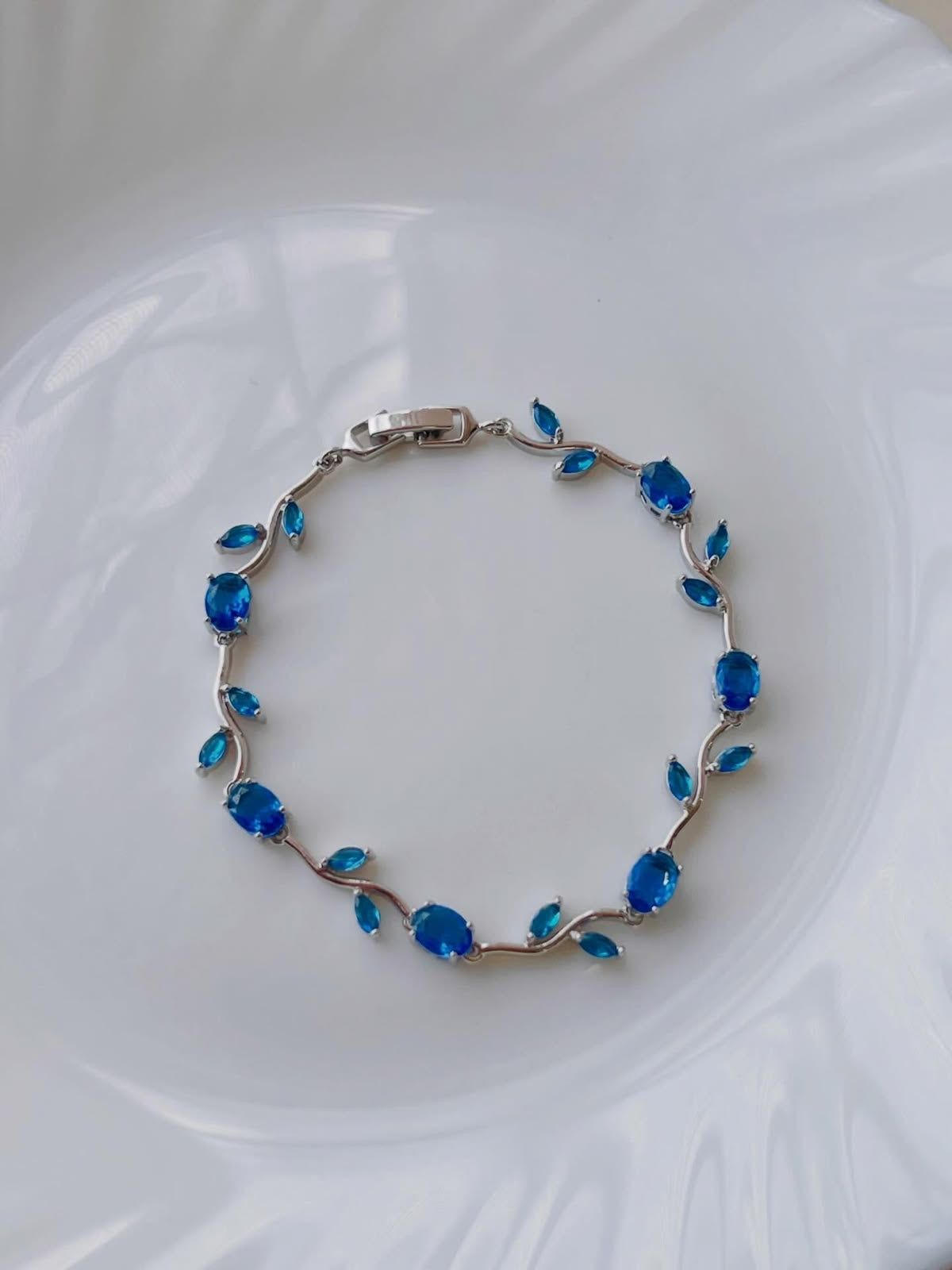 Blue Tulip Bracelet
