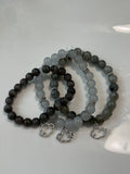 Elegant Silver Cloud Charm Beaded Bracelet - Natural Stone Style Grey & White Stretch Wristband